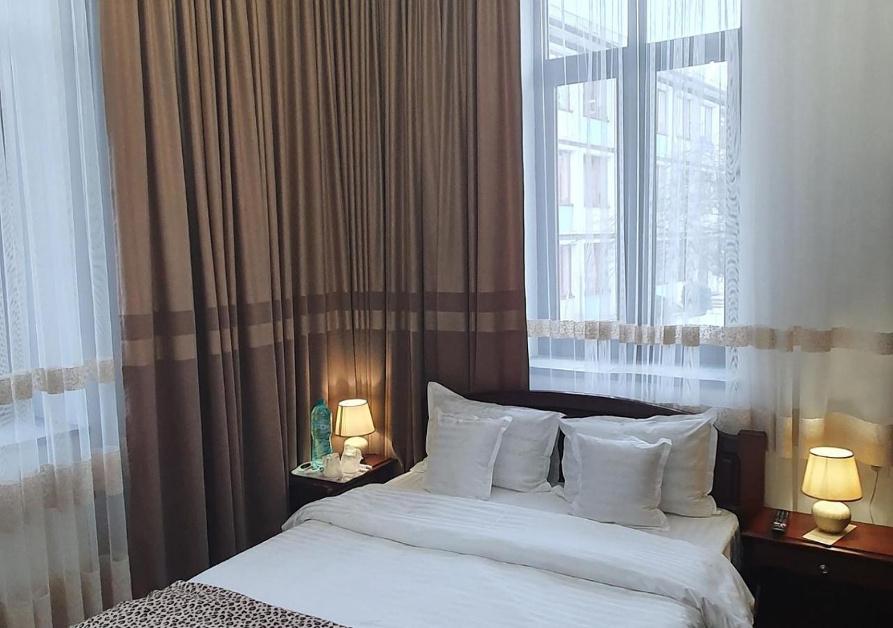Casa Domneasca Rarau Hotel Câmpulung Moldovenesc Eksteriør billede